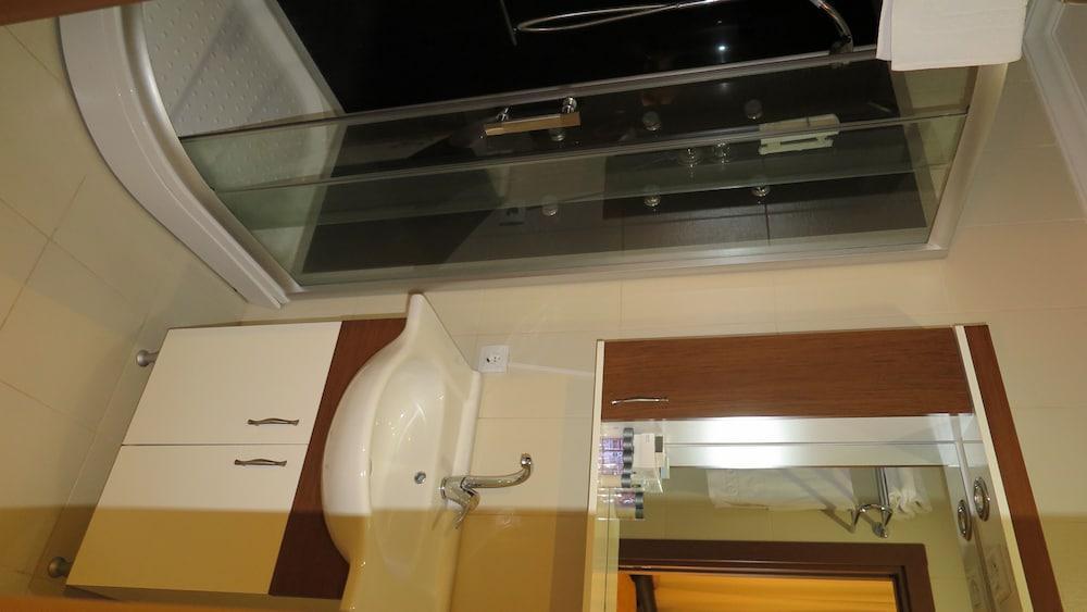Emexotel Kocaeli Luaran gambar
